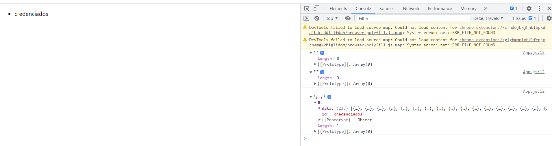 the output is credenciados, but I want to display the results of the JSONn inside of this element